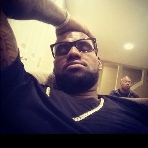 Meet your Posher, Desmond